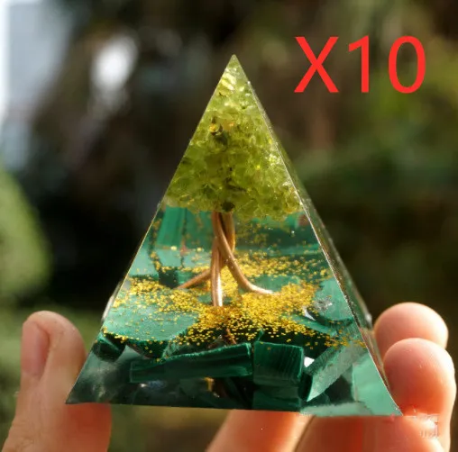 Pyramid Decoration Natural Crystal Gravel 33