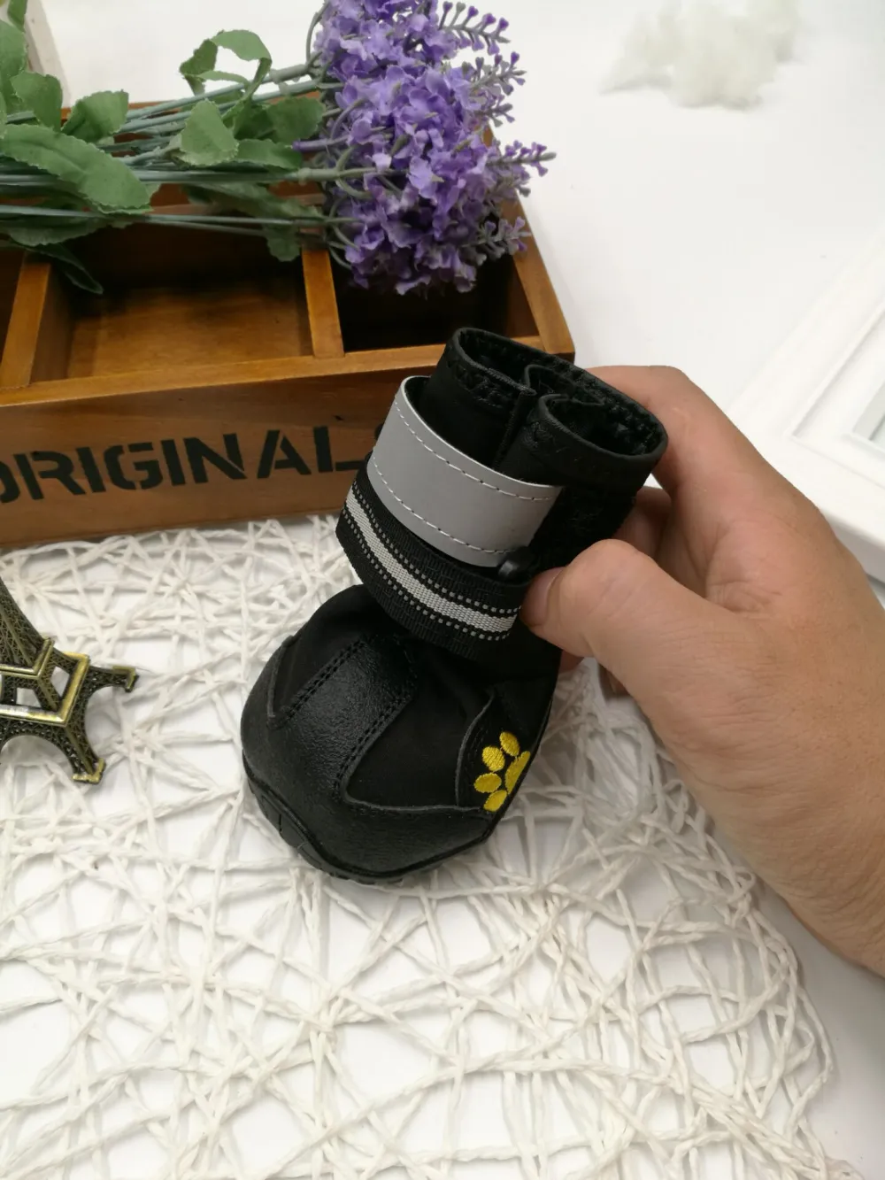 Pet shoes wear dog shoes 3