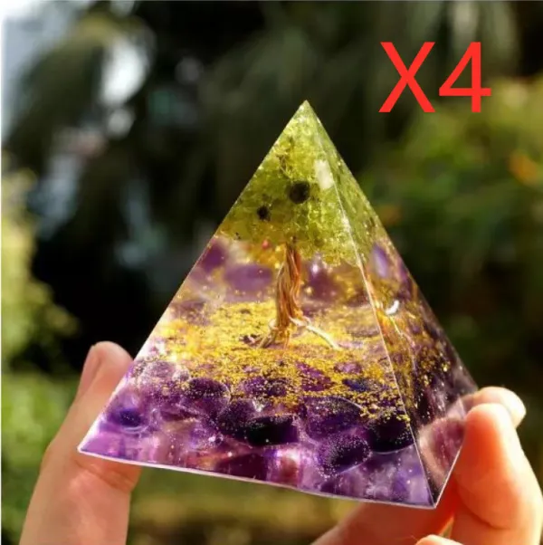 Pyramid Decoration Natural Crystal Gravel