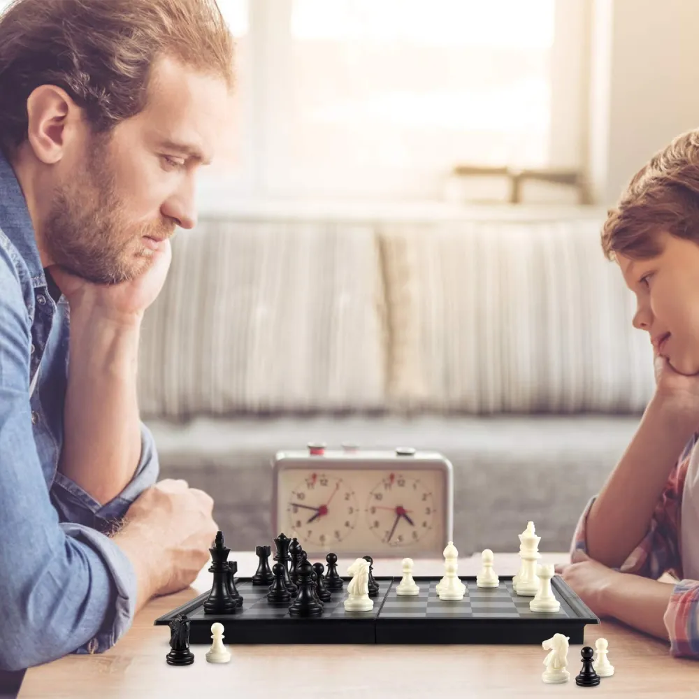 Travel Chess Set 6
