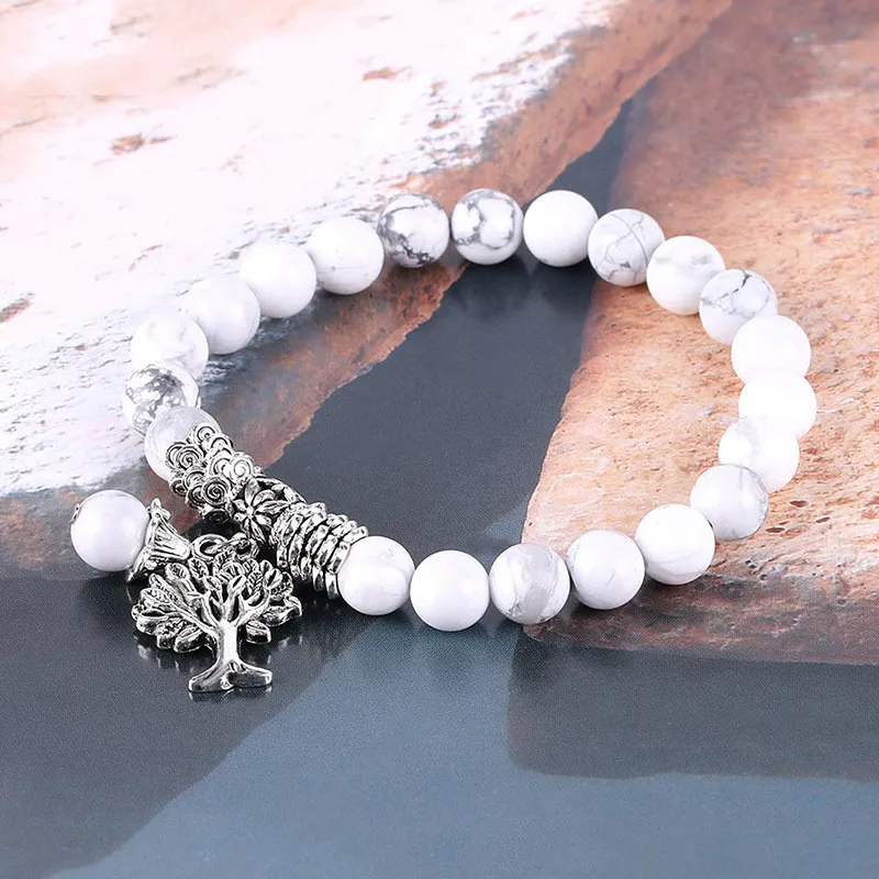 Vintage Frosted White Pine Bead Bracelet 2