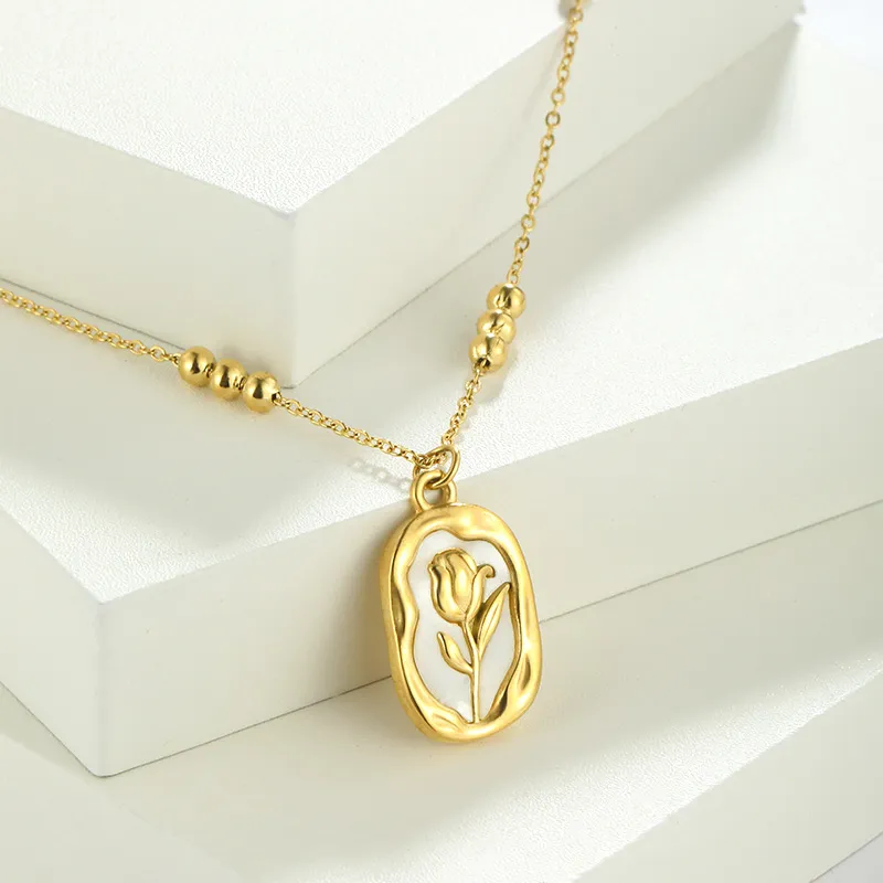Simple Rose White Shell Pendant Necklace 5